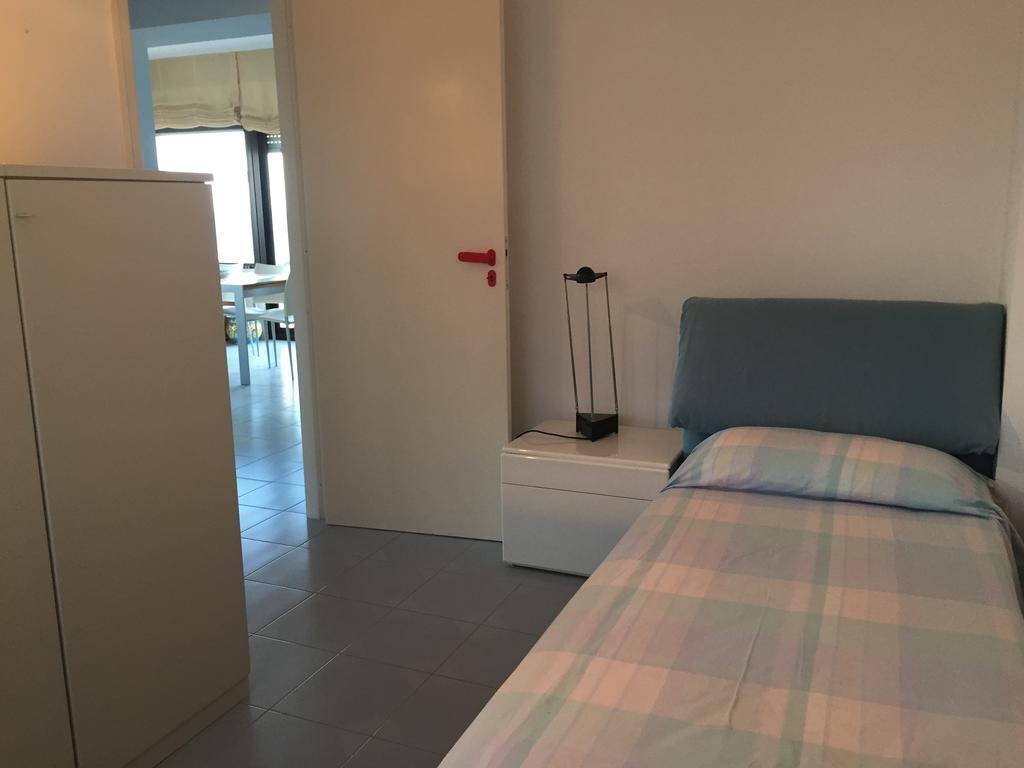 Attico Fronte Mare Apartment Pozzallo Exterior foto